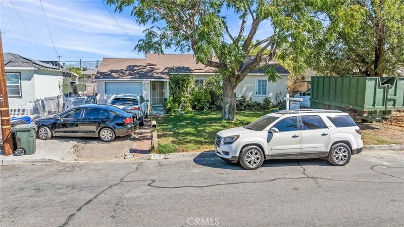 524 W Ramona