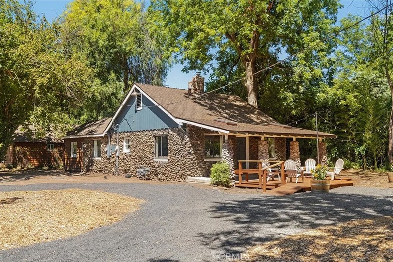 1920 W Sacramento
