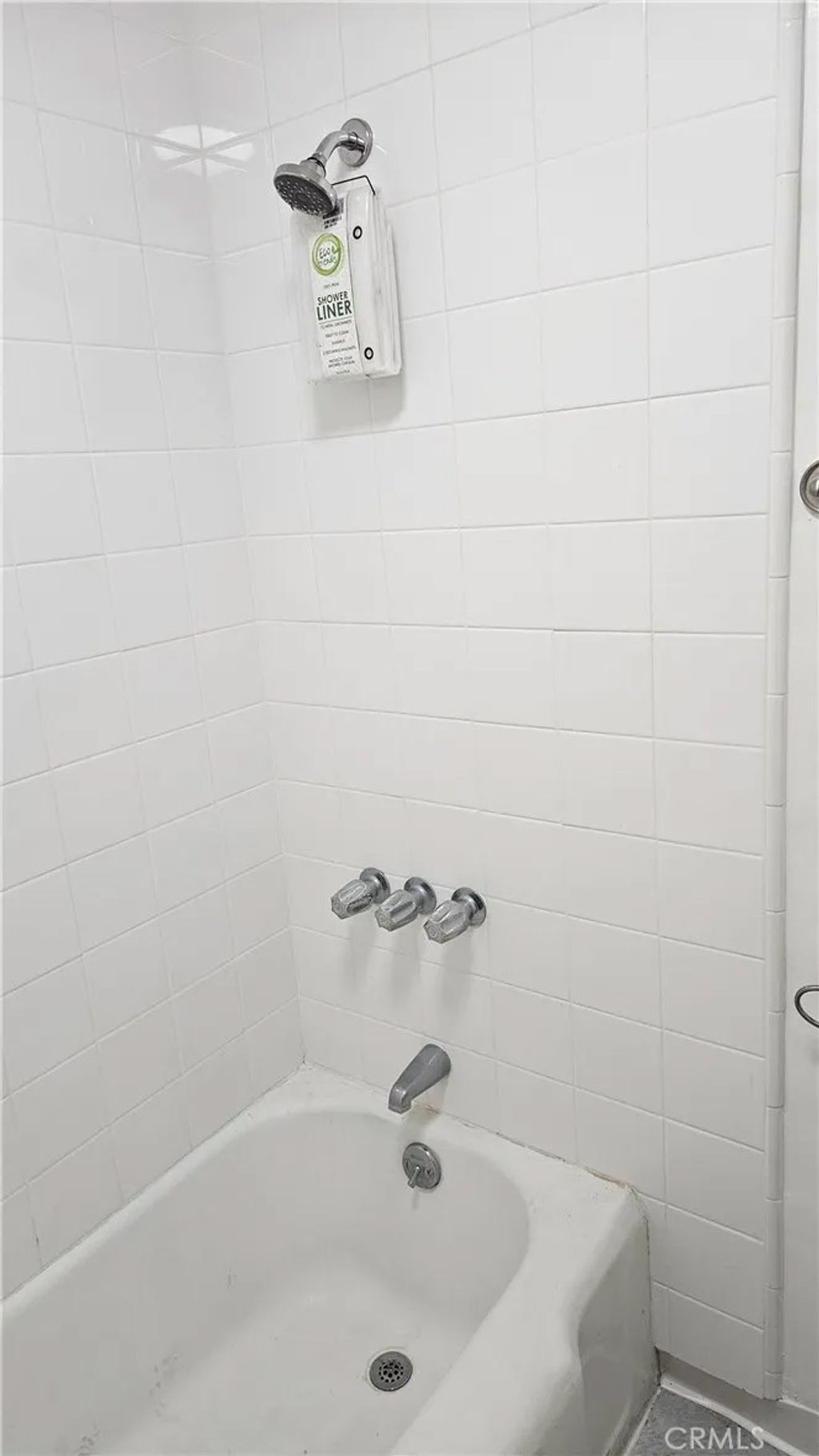 Photo of 209 S Reeves Dr, Beverly Hills, CA 90212 (MLS # OC26042353)