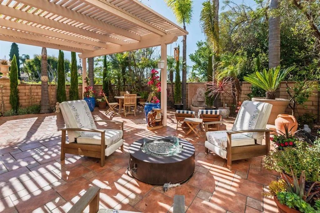 Photo of 6663 Sitio Palmas, Carlsbad, CA 92009 (MLS # NDP2602045)