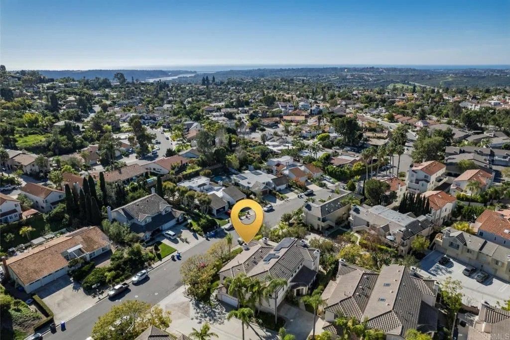 Photo of 6663 Sitio Palmas, Carlsbad, CA 92009 (MLS # NDP2602045)