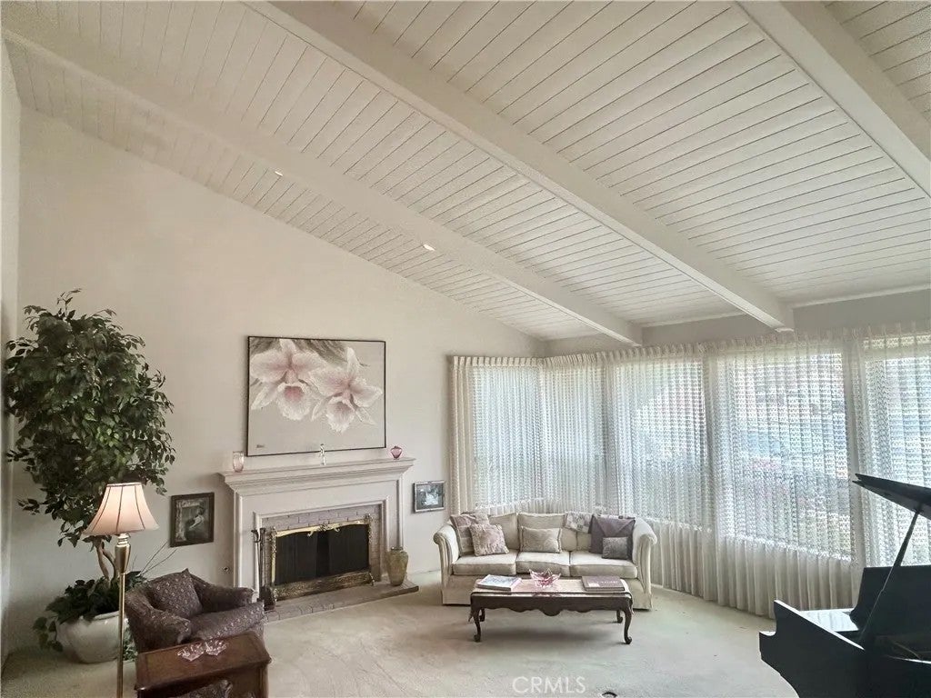 601 Marian Drive