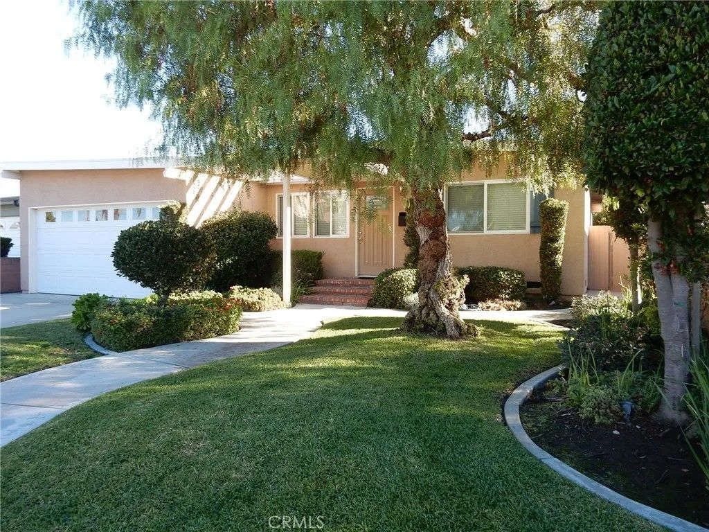 Photo of 17920 Gard Ave, Artesia, CA 90701 (MLS # RS25269858)