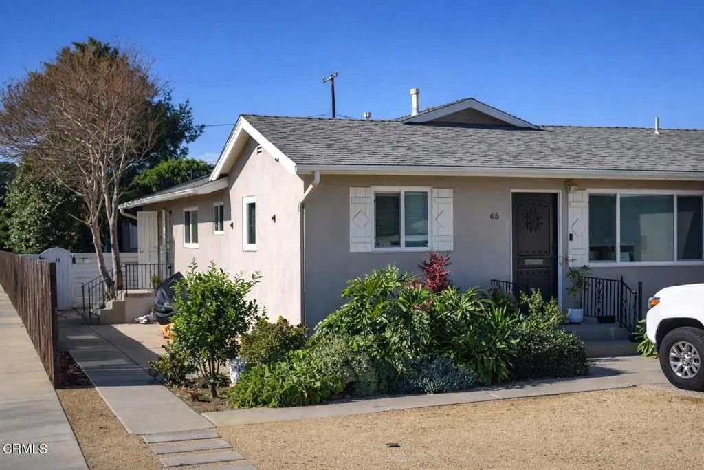 Photo of 65 College Drive, Ventura, CA 93003 (MLS # V1-34468)