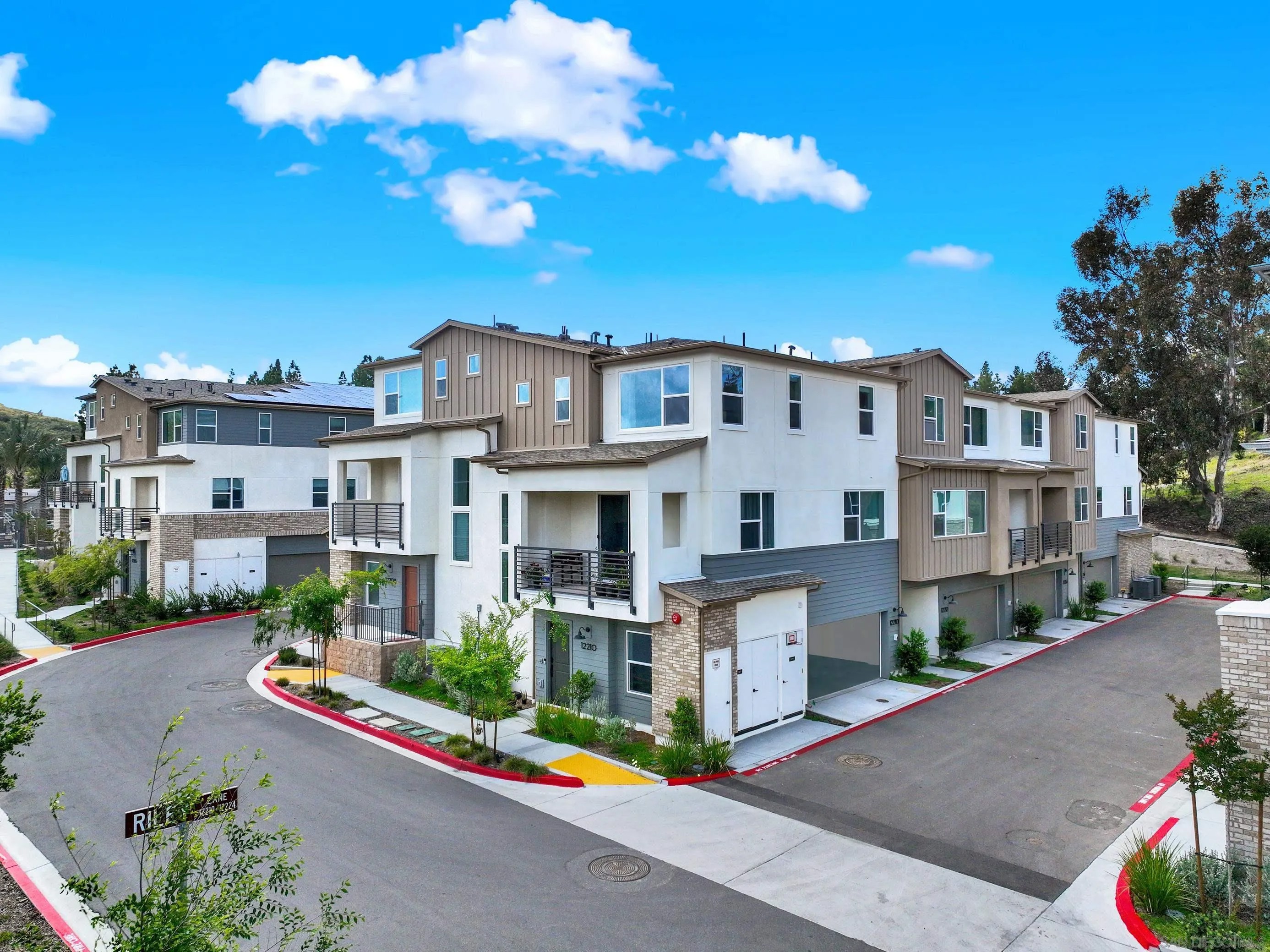 12210 Riley Ln