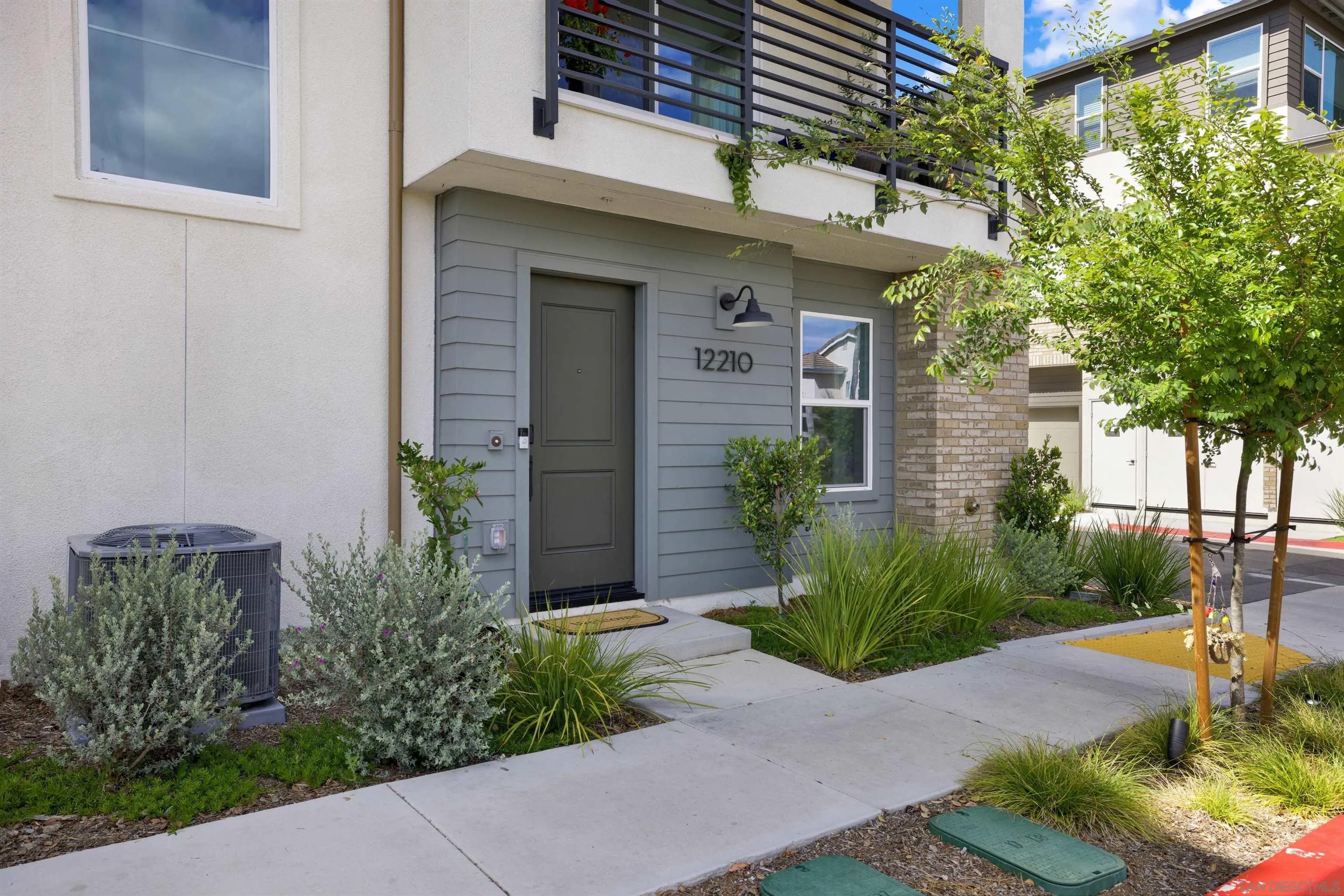 12210 Riley Ln