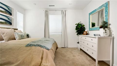 Tiny photo for 2217 W Orange Ave #17, Anaheim, CA 92804 (MLS # OC26068122)