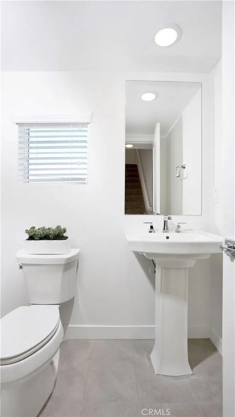 Tiny photo for 2217 W Orange Ave #17, Anaheim, CA 92804 (MLS # OC26068122)