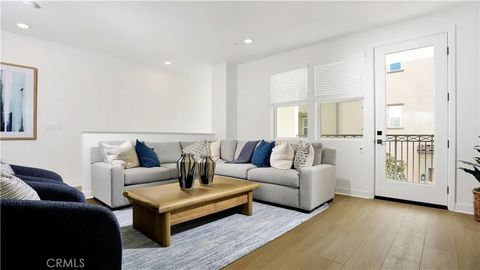 Tiny photo for 2217 W Orange Ave #17, Anaheim, CA 92804 (MLS # OC26068122)