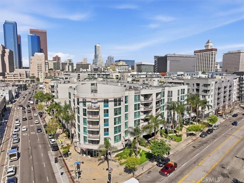 267 S San Pedro 315
