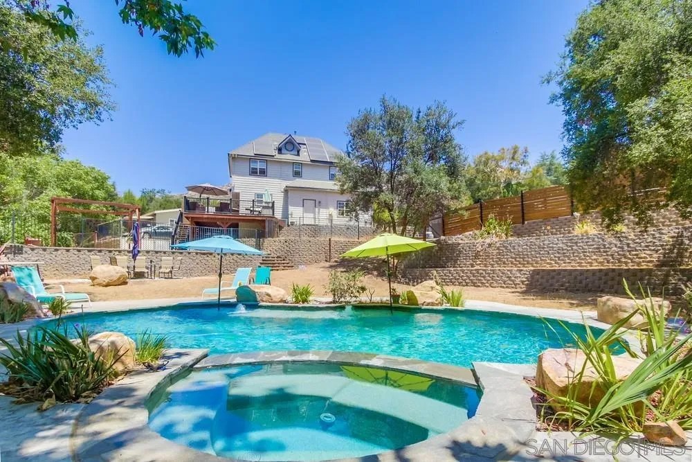 210 Frances Dr