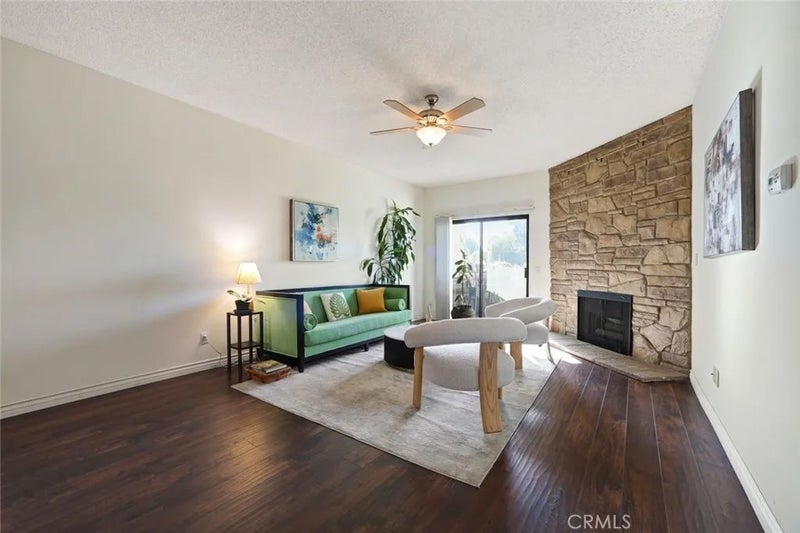 14050 Magnolia Boulevard 213