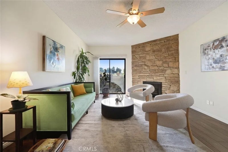 14050 Magnolia Boulevard 213