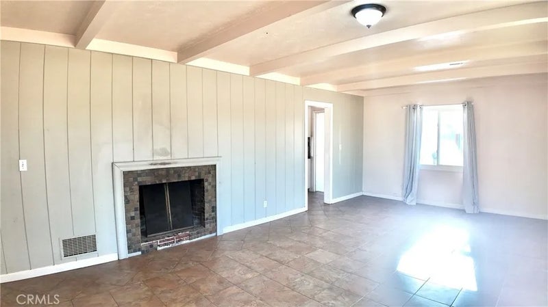 17209 E Floral