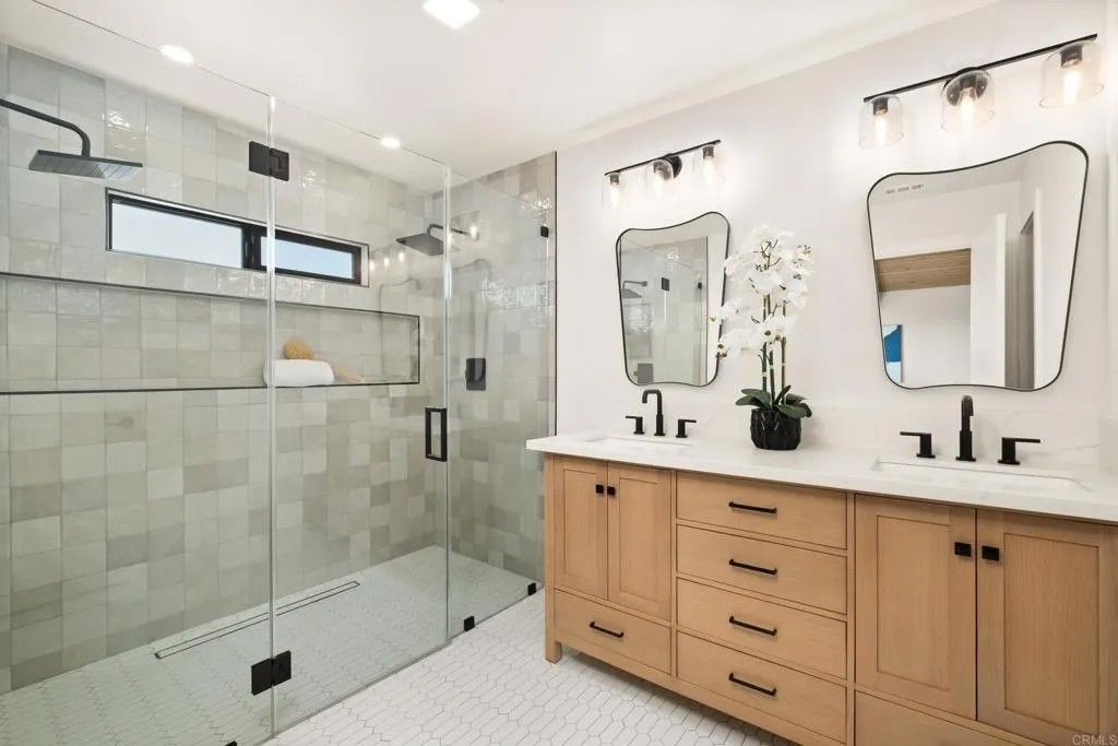 Photo of 4821 Viane Way, San Diego, CA 92110 (MLS # PTP2509197)