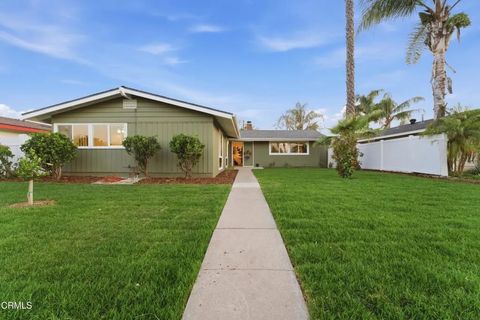 Tiny photo for 22718 Cantlay Street, West Hills, CA 91307 (MLS # P1-26261)