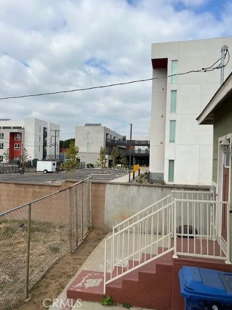 317 N MATHEWS Street