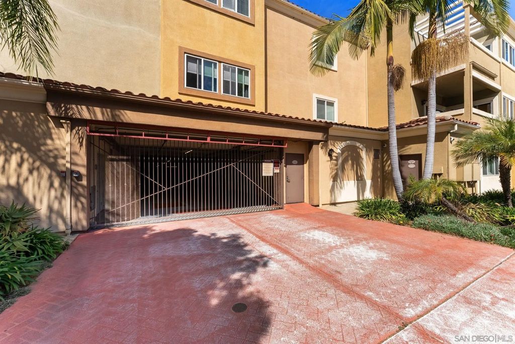 Photo of 1100 Civic Center Dr #C25, Oceanside, CA 92054 (MLS # 260005140)