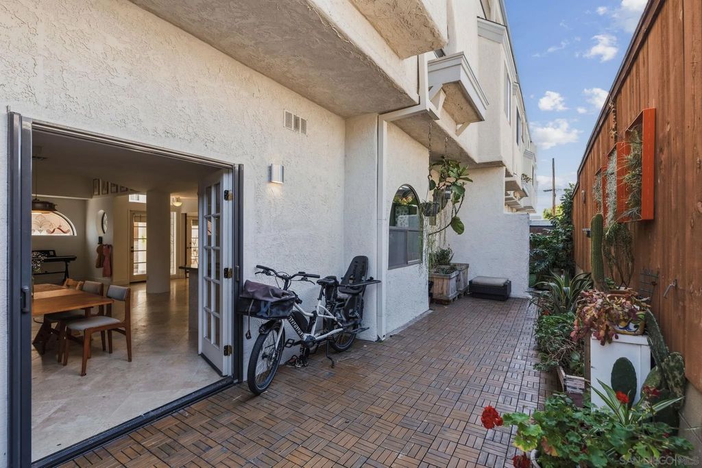 Photo of 3568 Front St #A, San Diego, CA 92103 (MLS # 260010702)