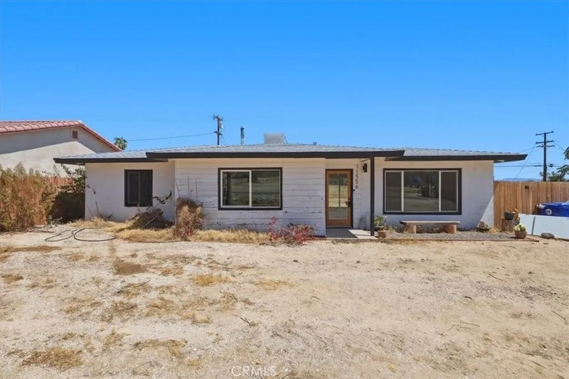 71556 Juanita Drive