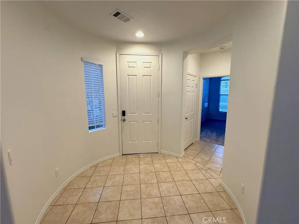 Photo of 21779 Redwood Canyon Place, Saugus, CA 91390 (MLS # CV26053989)