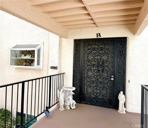 Photo of 5519 Paseo Del Lago #2H, Laguna Woods, CA 92637 (MLS # OC26057468)