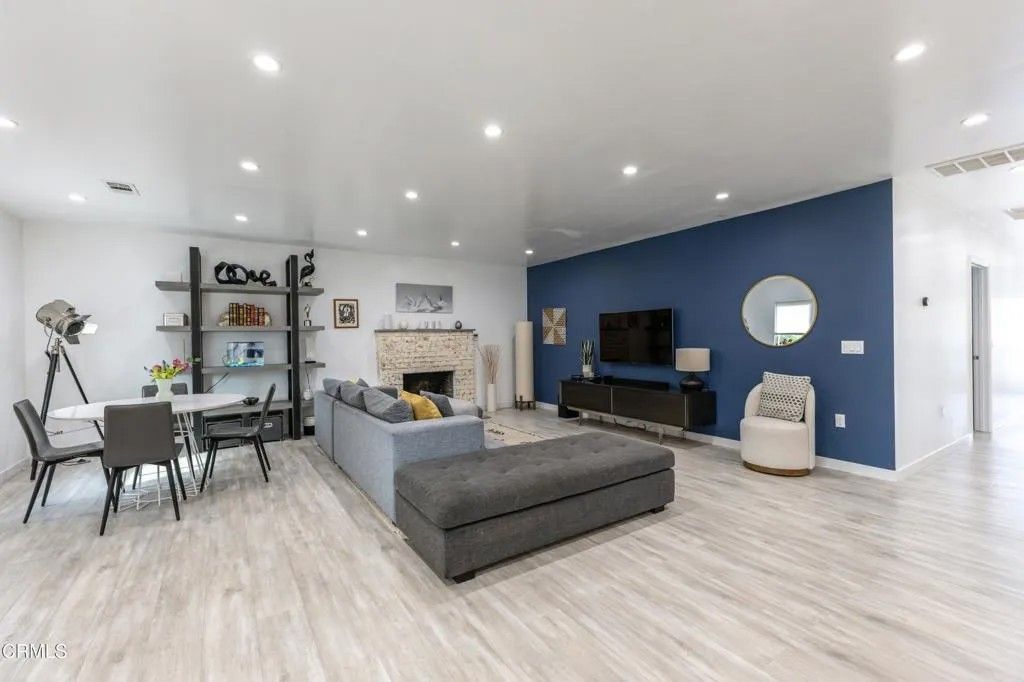 Photo of 480 Castano Avenue, Pasadena, CA 91107 (MLS # P1-26491)