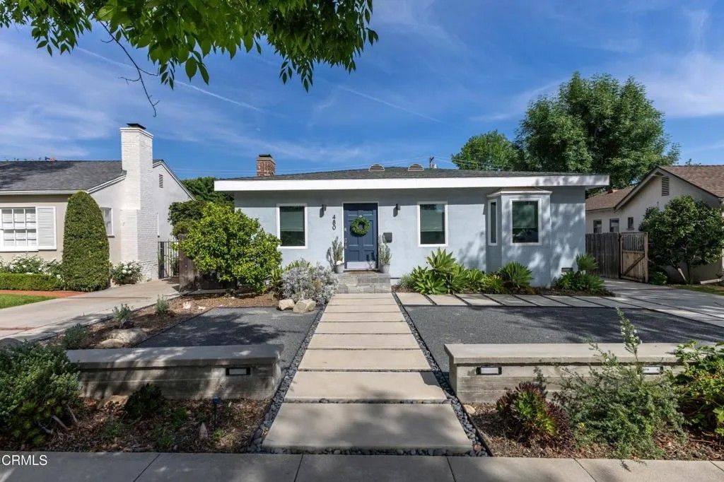Photo of 480 Castano Avenue, Pasadena, CA 91107 (MLS # P1-26491)