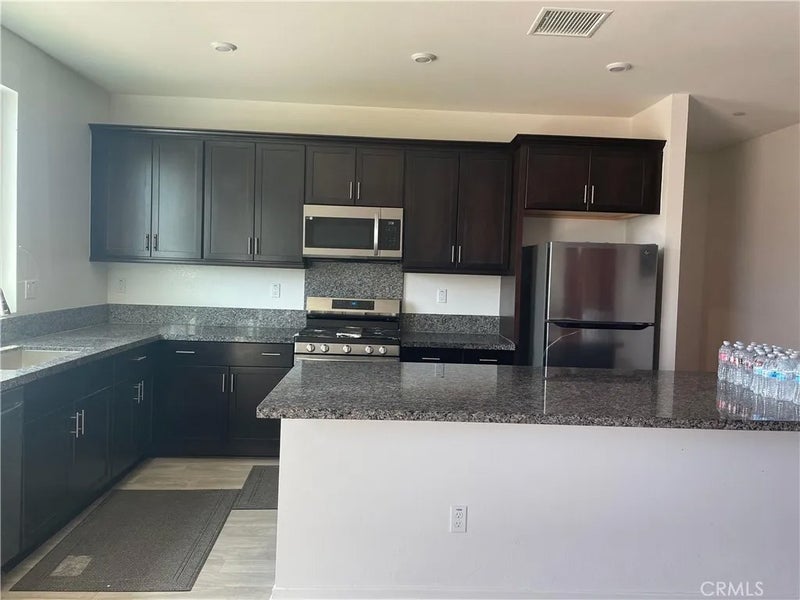 3847 W Bodega Way