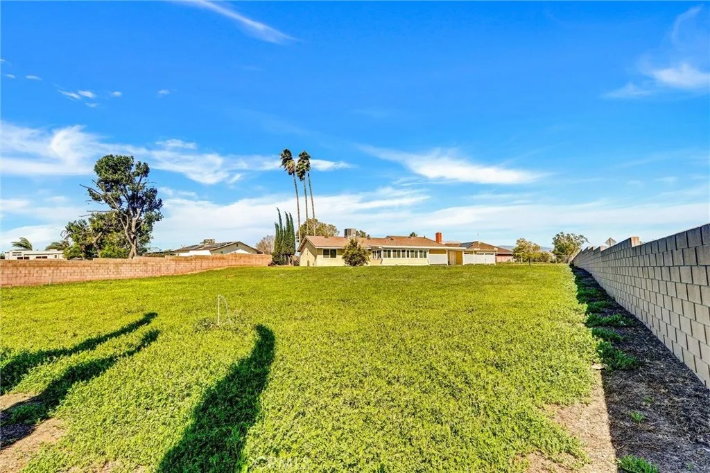 9210 TRAILHEAD