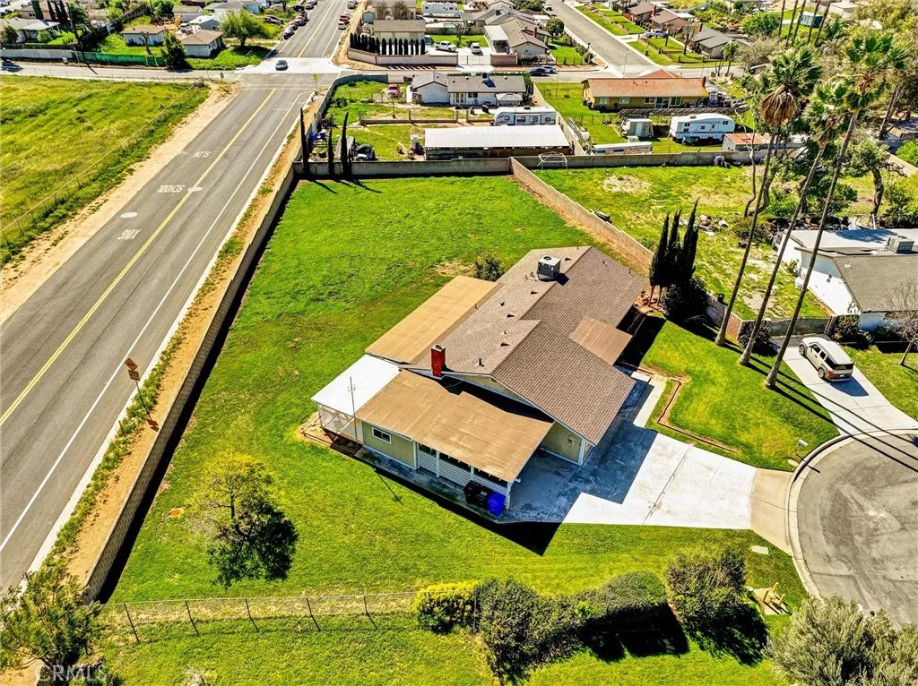 9210 TRAILHEAD