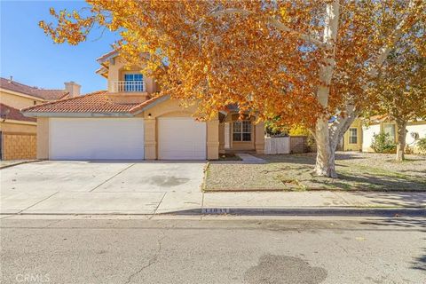 Photo of 44043 Sunview Court, Lancaster, CA 93535 (MLS # SR25276357)