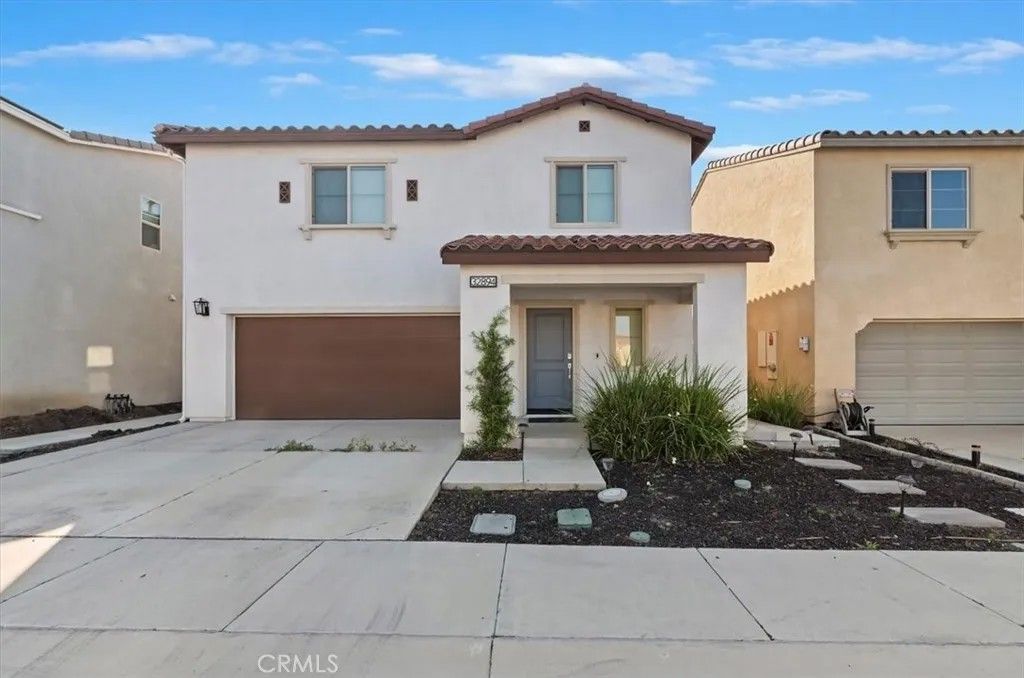 Photo of 32894 Crown Point Lane, Lake Elsinore, CA 92530 (MLS # IV25244839)