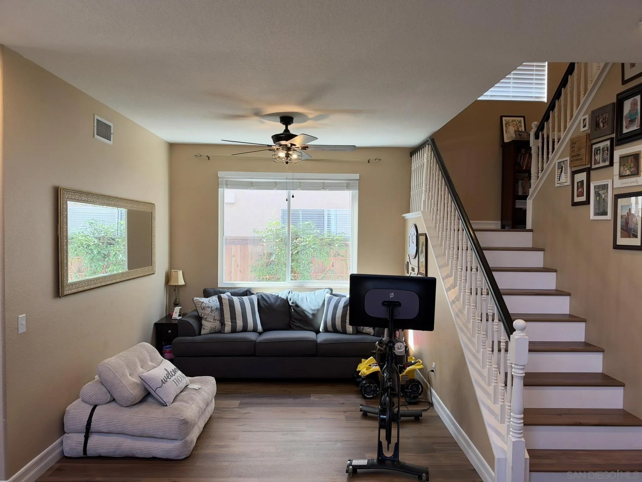 345 Venetia Way