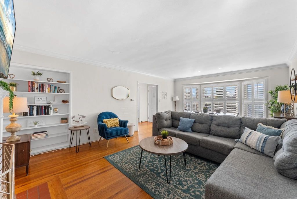 Photo of 7005 Draper Ave, La Jolla, CA 92037 (MLS # 250044950)