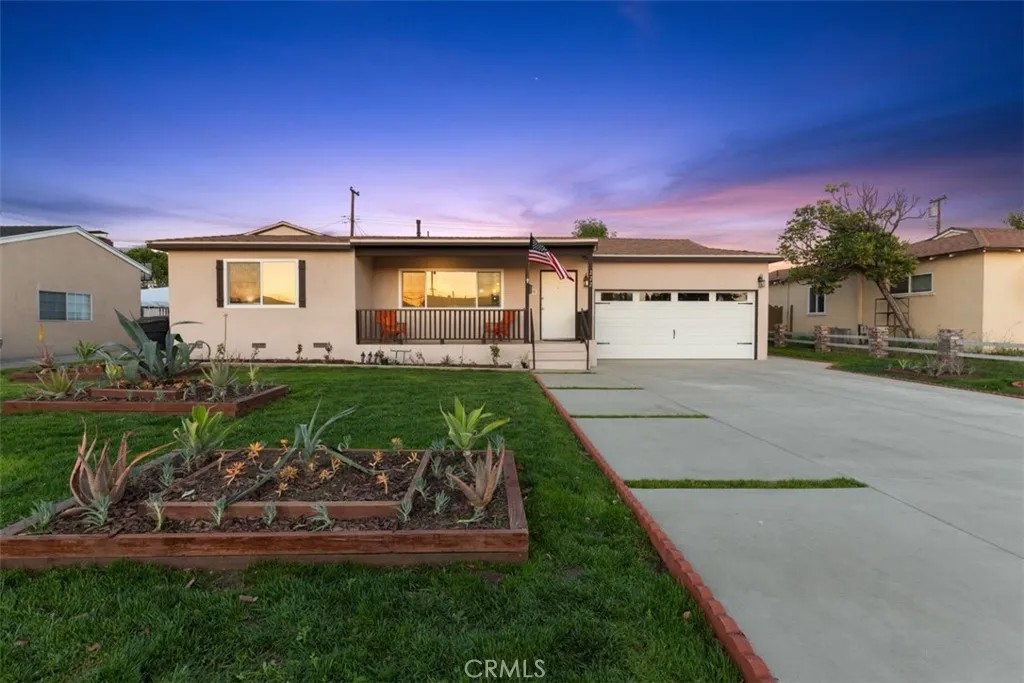 222 N Berniece Drive