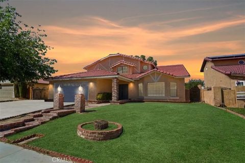 Photo of 1311 Herzel Ave, Lancaster, CA 93535 (MLS # SR26059336)