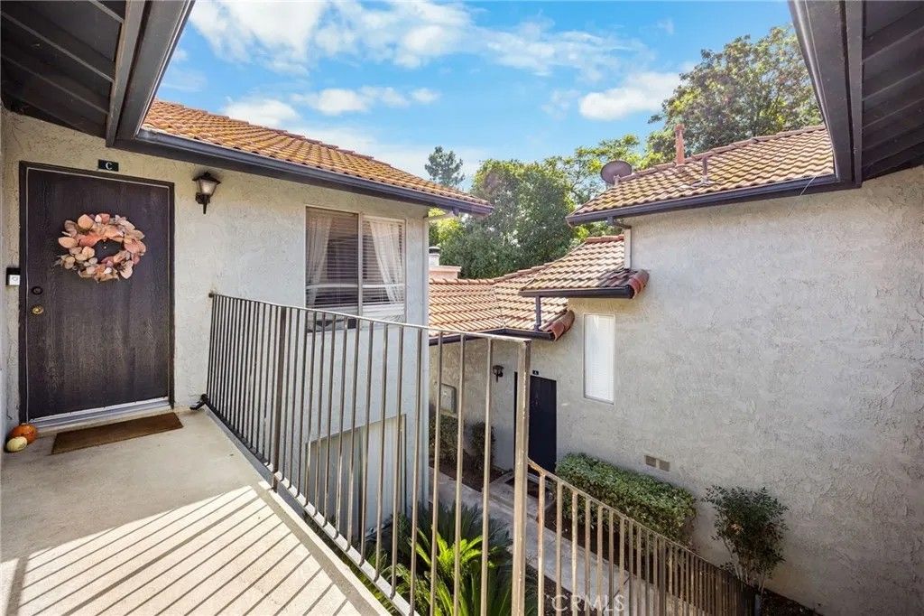 Photo of 1336 Brentwood Cir, Corona, CA 92882 (MLS # PW25248499)