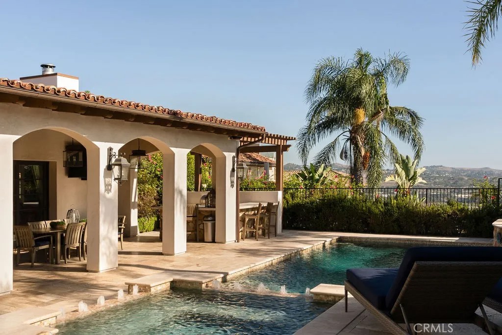22487 Mission Hills Lane