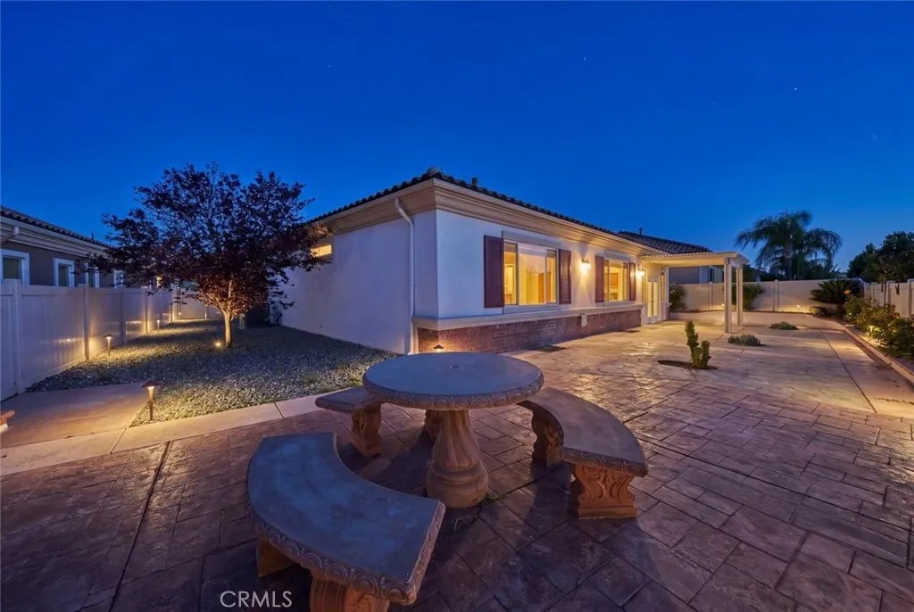 987 Avenal