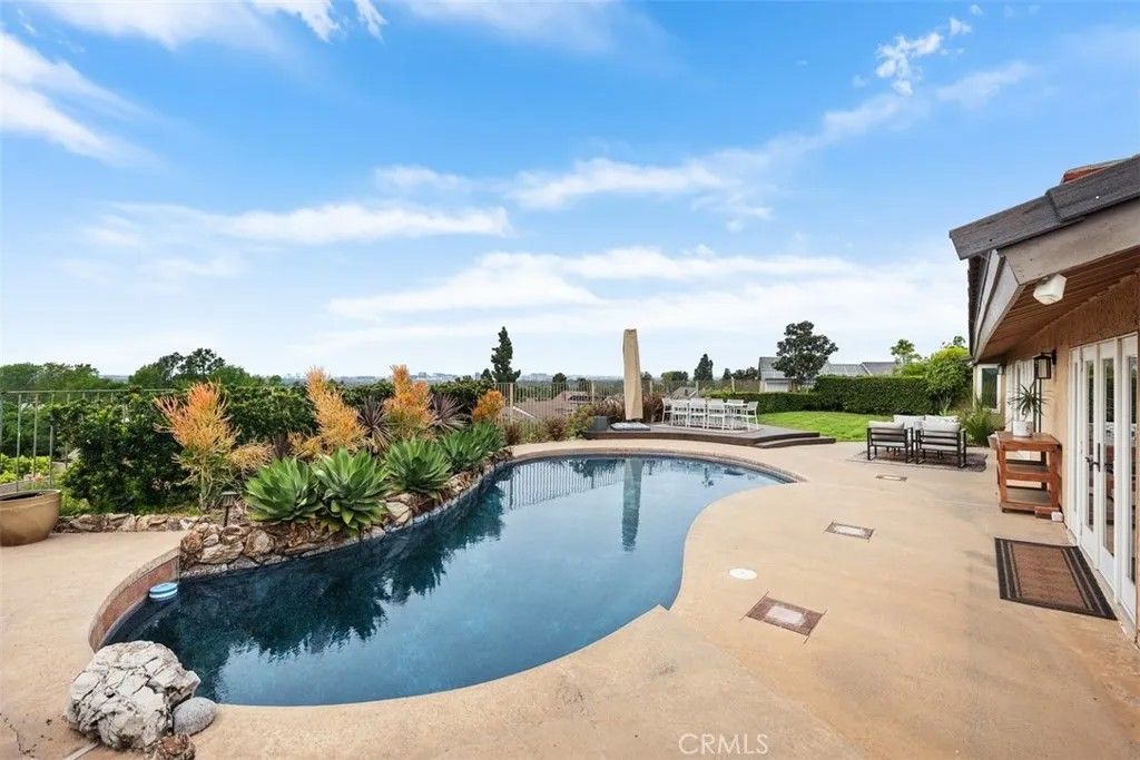 Photo of 5542 Oakley Ter, Irvine, CA 92603 (MLS # OC26064883)