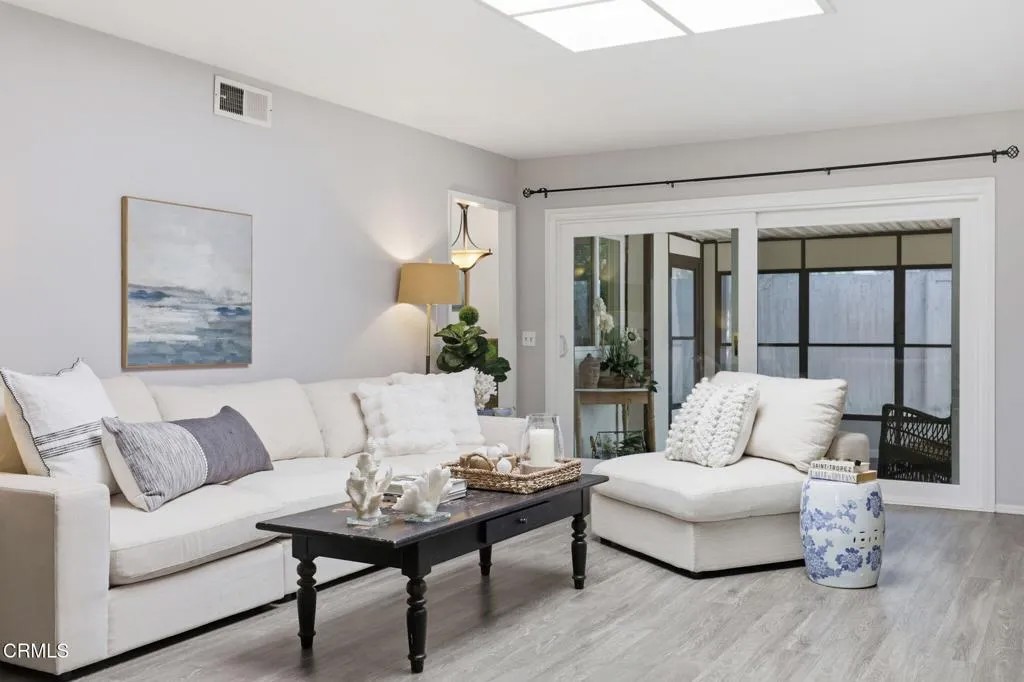 2546 Neptune Place