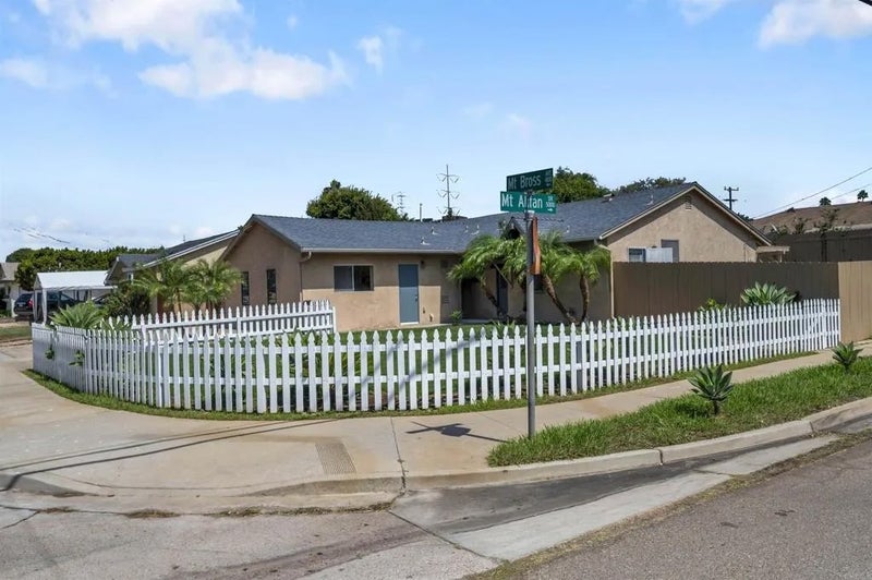 4111 Mount Bross Avenue