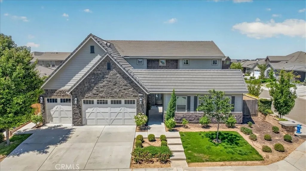 338 Boulder Drive South