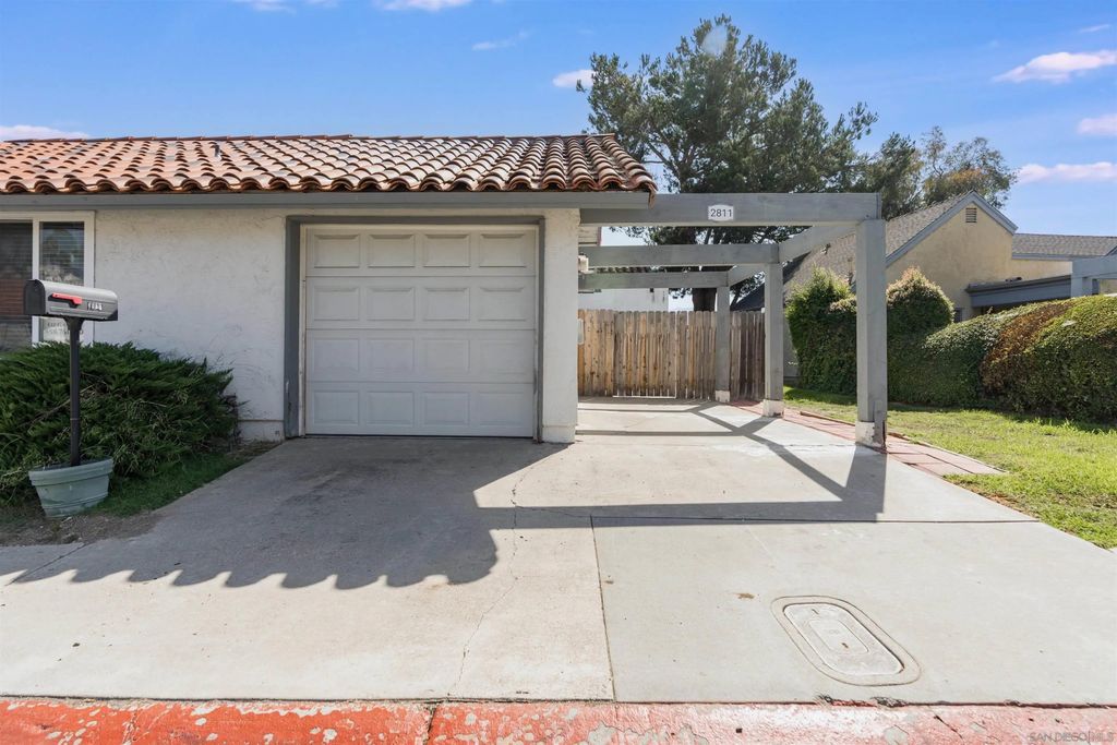 Photo of 2811 Glen Canyon Circle, Spring Valley, CA 91977 (MLS # 250041290)