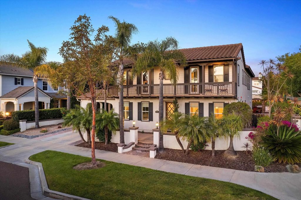 Photo of 6230 Topiary St, Carlsbad, CA 92009 (MLS # 260010307)