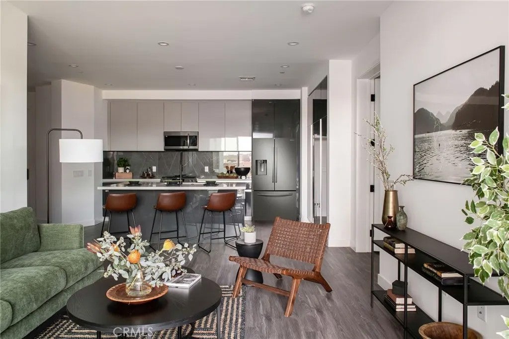 118 Astronaut Ellison S Onizuka Street 206