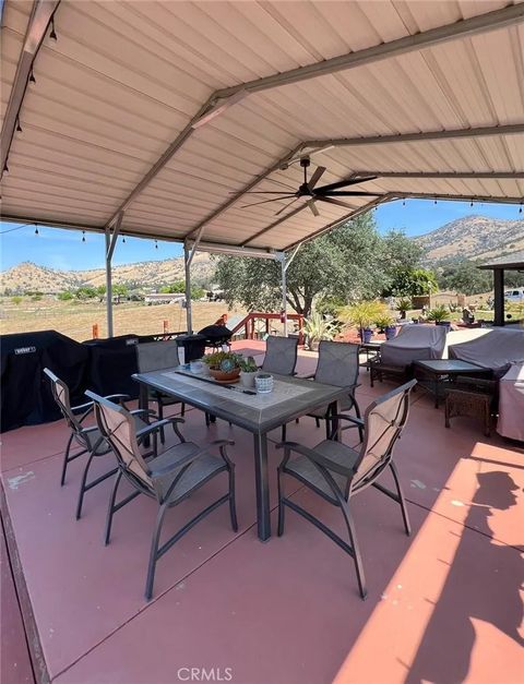 Tiny photo for 7197 Perlman DR, Sanger, CA 93657 (MLS # FR26095260)