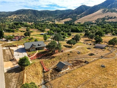 Tiny photo for 7197 Perlman DR, Sanger, CA 93657 (MLS # FR26095260)