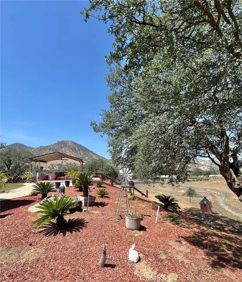 Tiny photo for 7197 Perlman DR, Sanger, CA 93657 (MLS # FR26095260)